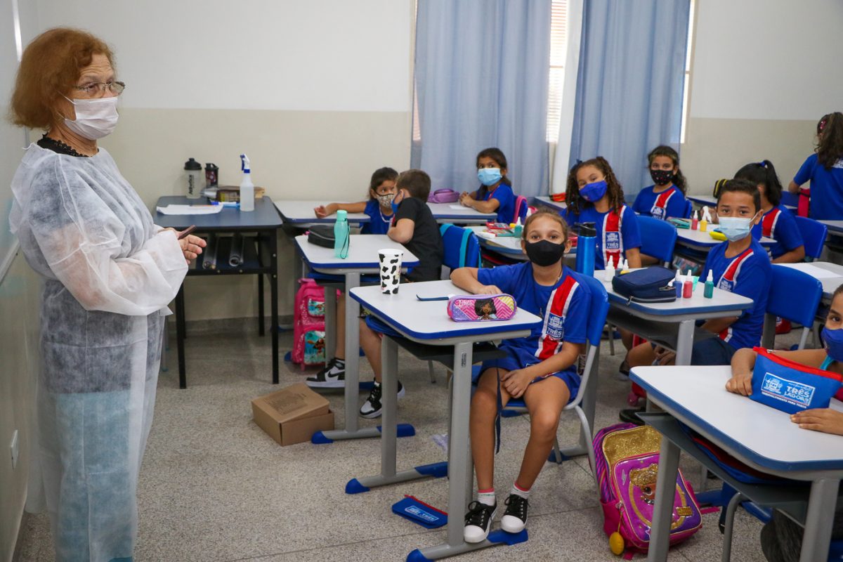 Alunos Da Reme Voltam S Salas De Aula Nesta Ter A Feira