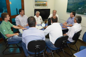 Reunião (Foto Assessoria de Imprensa)