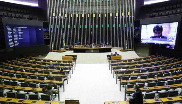 Câmara conclui votação de ampliação de auxílio-emergencial. Foto: Midia Max