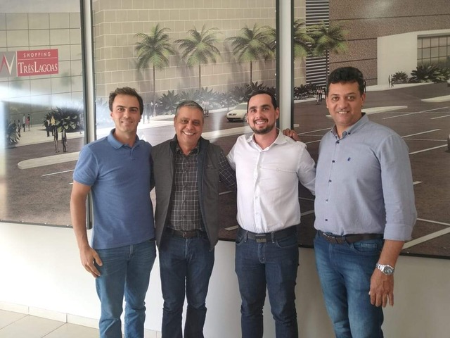 Reunião para tratativas sobre a possível implantação da Rede Fácil no Shopping Três Lagoas. Foto: Assessoria MKT.