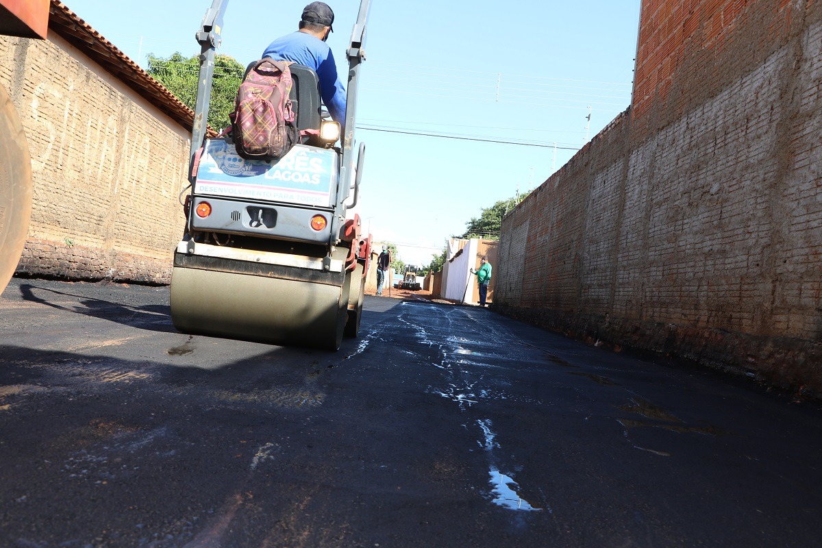 Com recursos do município, bairro da Vila Piloto terá 16 vielas asfaltadas. Foto: Ass. de Comunicação da Prefeitura de TL